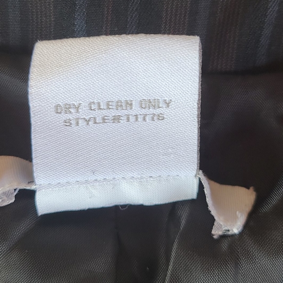 Charlotte Russe fully lined jacket - Picture 5 of 12